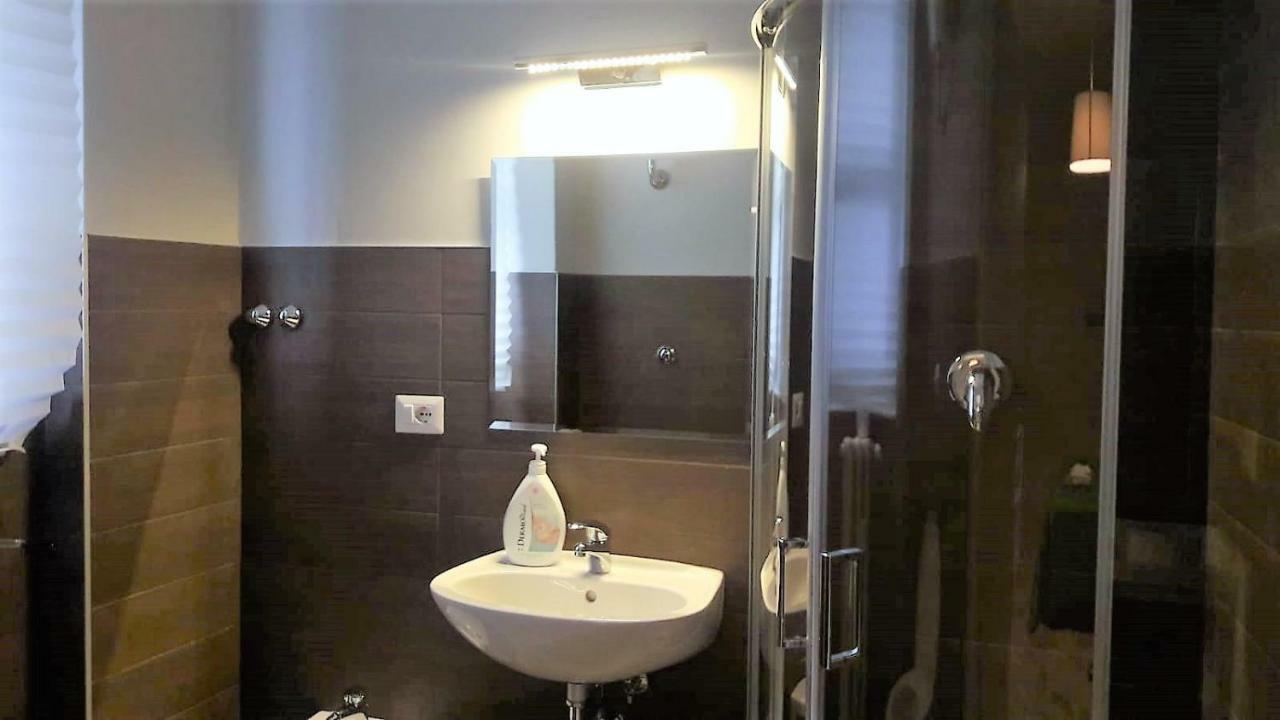 Cavour 124 -Guest-Room- 바리 외부 사진